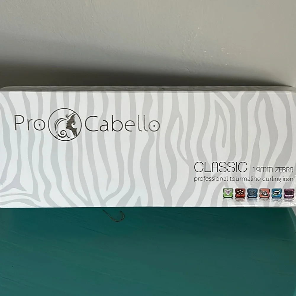 NIB Professional Ceramic Curling Iron with Tourmaline Barrel Zebra Print